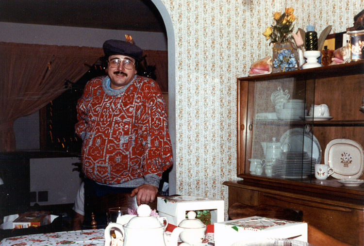 89-12-25, 29, Mike, Christmas, North Plainfield, NJ