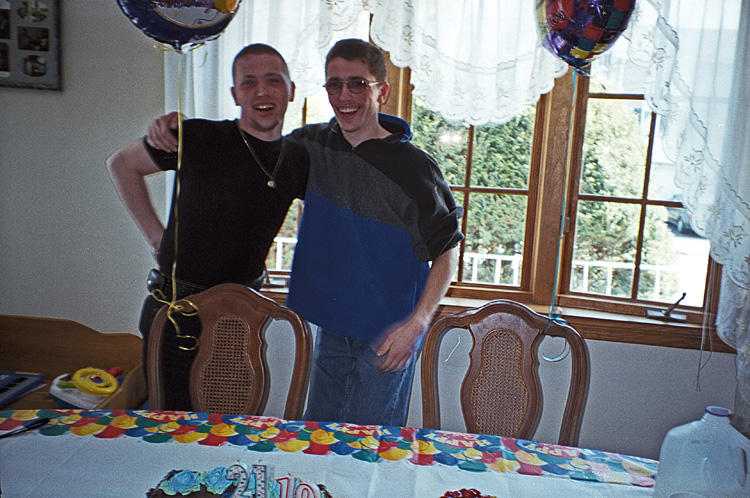 00-04-16, 22, Michael and Brian, Saddle Brook, NJ