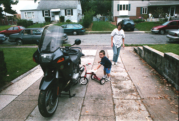 00-09-24a, 24, Mikey and Linda, Bike together, NJ