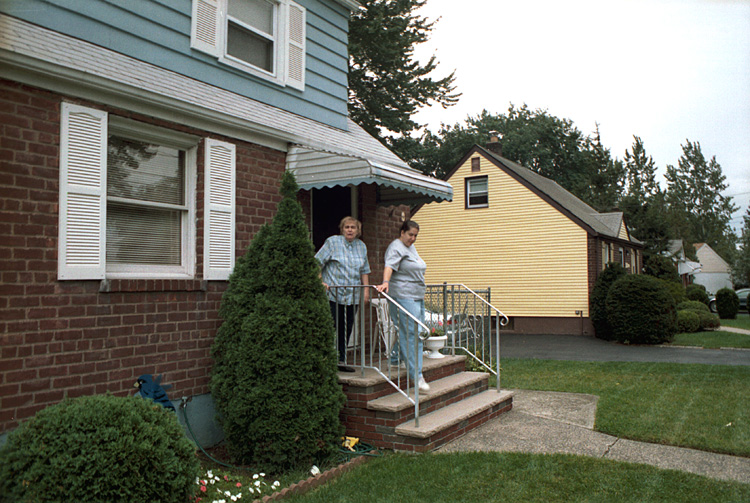 00-09-24b, 19, Grandma, 48 Weller Terrace, Saddle Brook, NJ