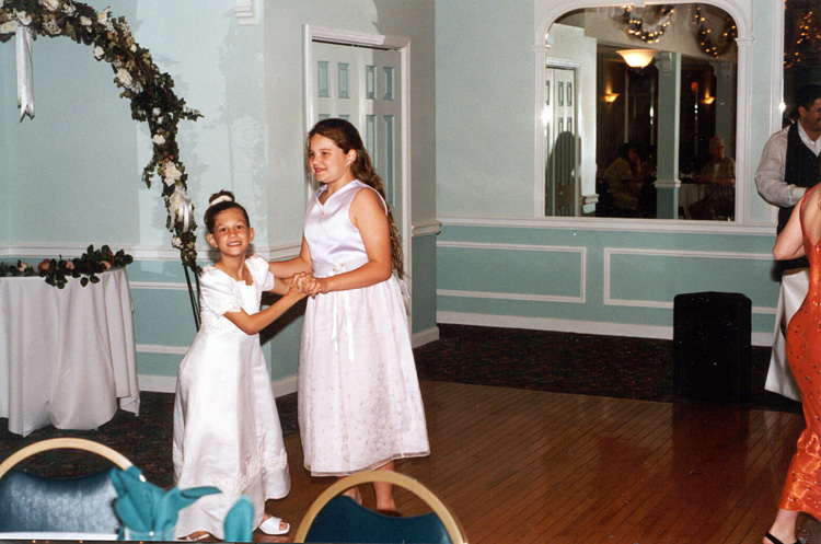 01-05-06, 71, Dance Floor, Andrea's Communion