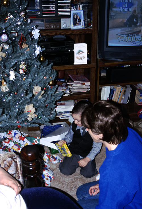 01-12-25, 09, Christmas, Mikey and Linda, Saddle Brook, NJ