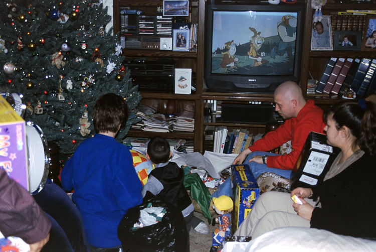 01-12-25, 16, Christmas, Lisa, Michael and Mikey, SB, NJ