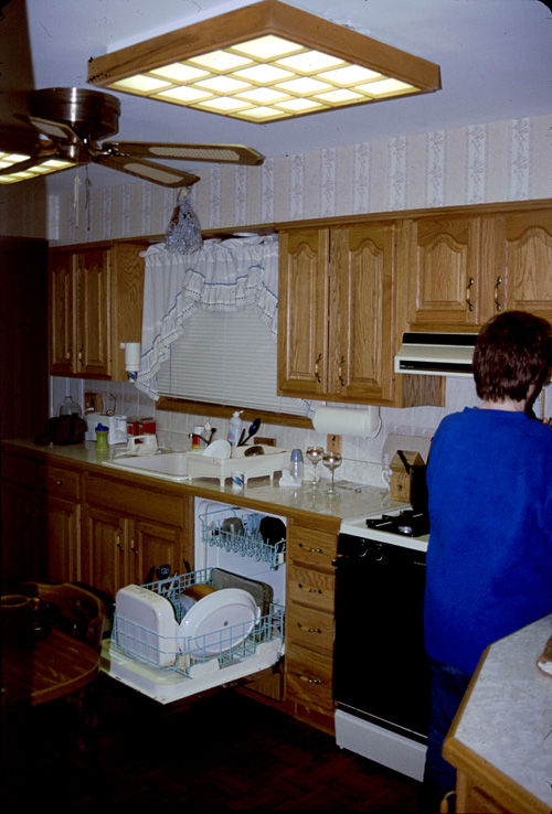01-12-25, 29, Christmas, Mom in her Kitchen, Saddle Brook, NJ