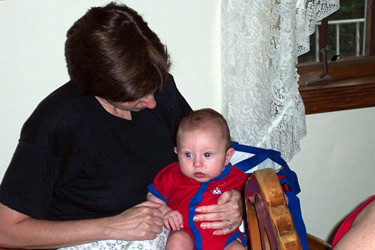 03-07-04, 06, Linda and Connor, 4th of July Barbecue, SB, NJ