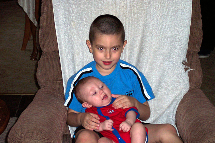 03-07-04, 07, Mikey and Connor, 4th of July Barbecue, SB, NJ