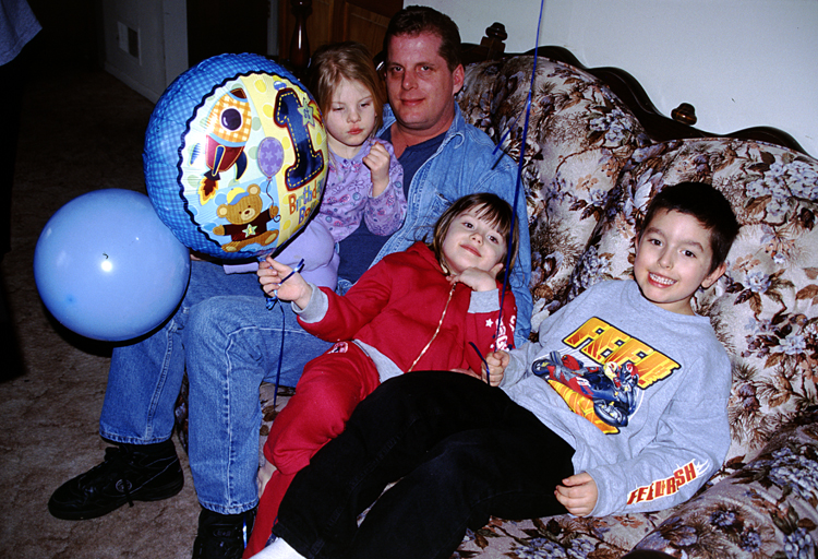 04-02-29, 08, Janisa, Edie, Briana, Mikey, Connor's Birthday
