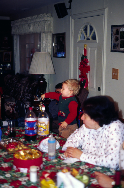 04-12-25, 38, Connor and Karen, Christmas, Saddle Brook NJ