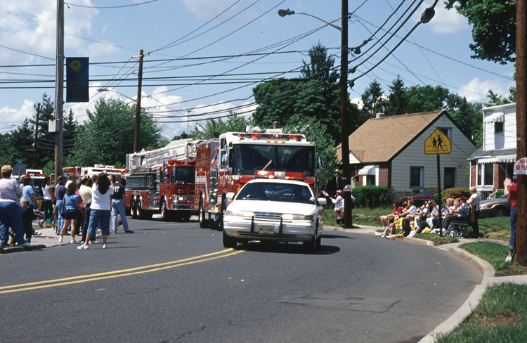 05-05-29, 29, Parade, Memorial Day