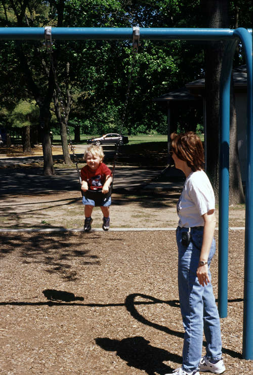 05-05-30, 20, Connor and Linda, Saddle River Park