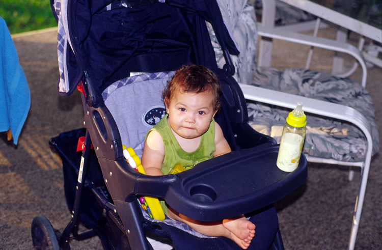 05-07-05, 7, Kaitlyn just sitting, Saddle Brook, NJ