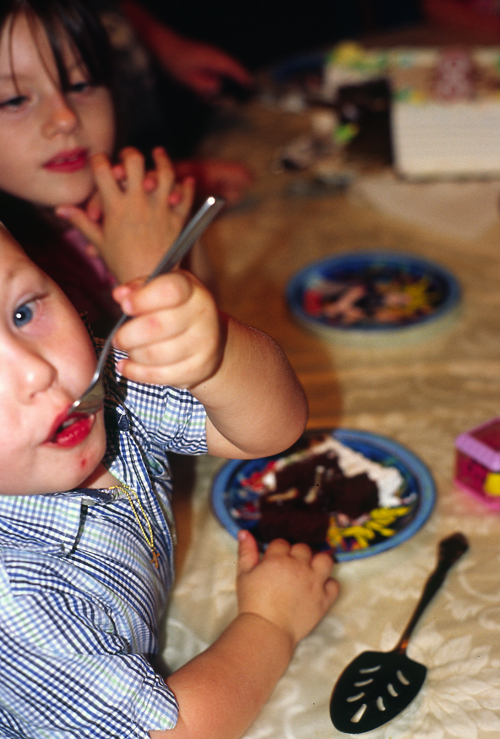 05-09-18, 08, Connor and Janisa, Mikey's Birthday