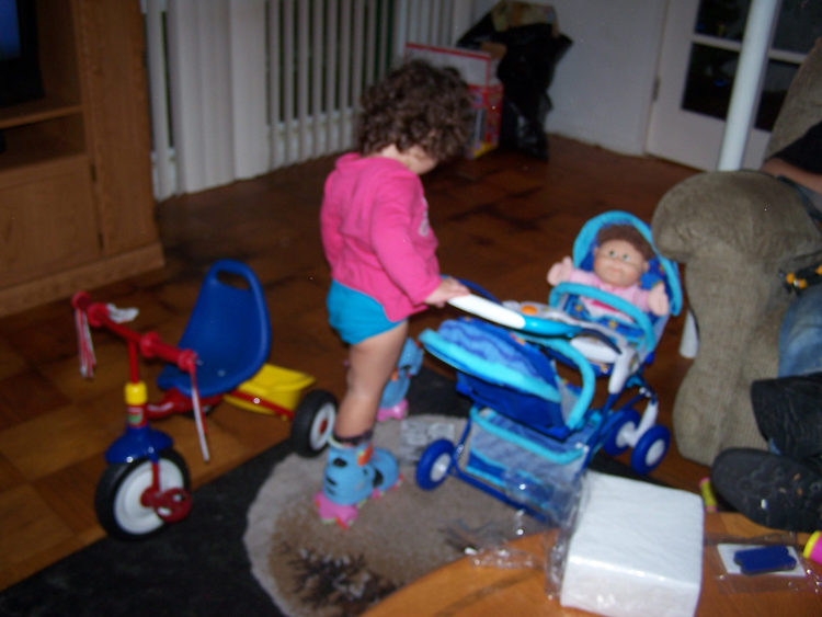 06-12-25, 023, Kailtyn, Christmas, Maitland, FL