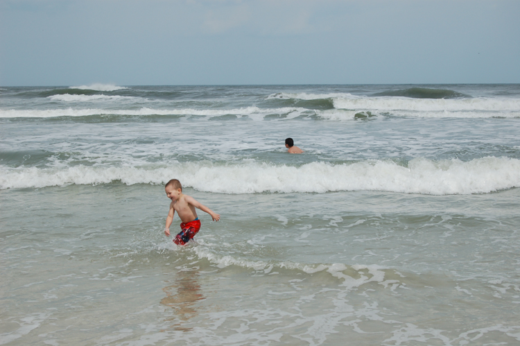 07-02-25, 036, Connor and Mikey, New Smyrna Beach, FL