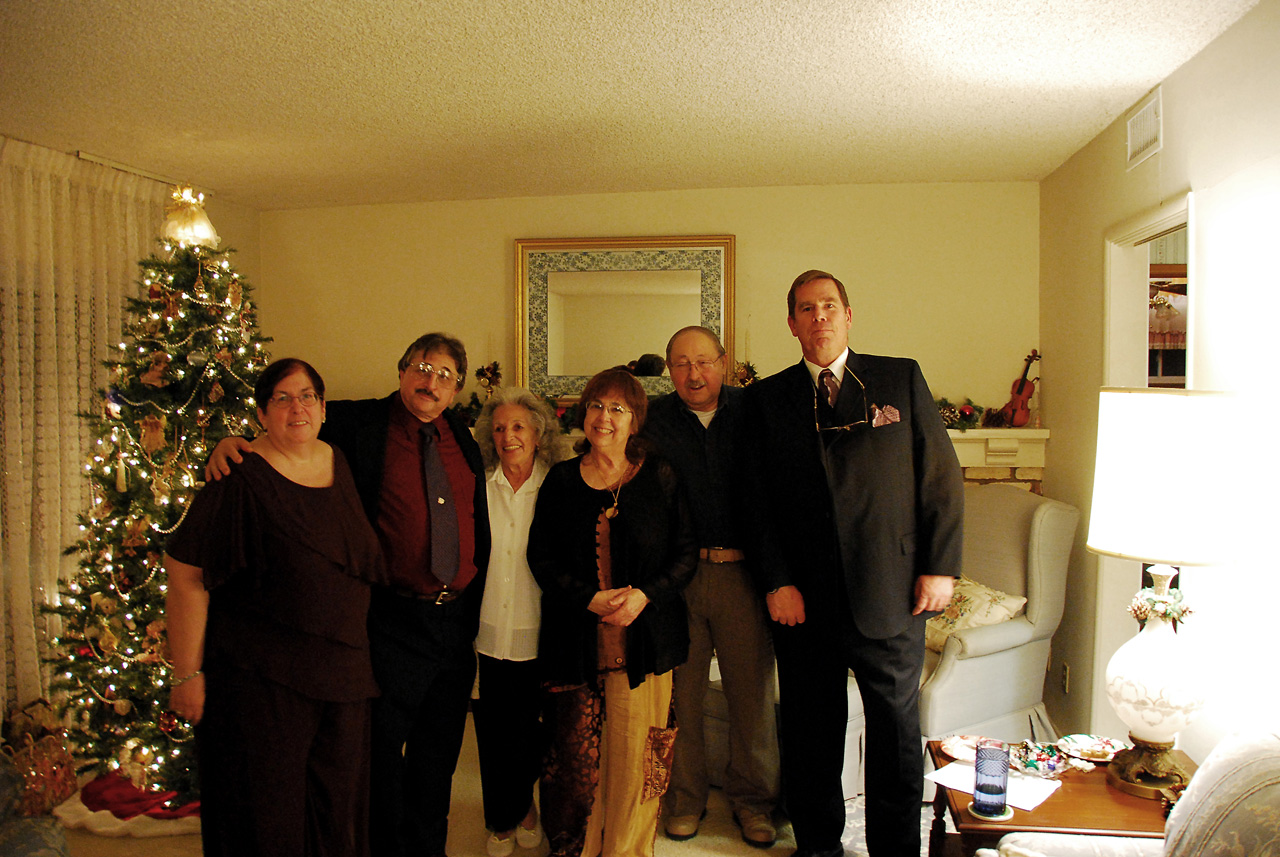 07-12-16, 072, Janice, Mike, Madden, Catherine, Jim, and Carl, Renew Vows