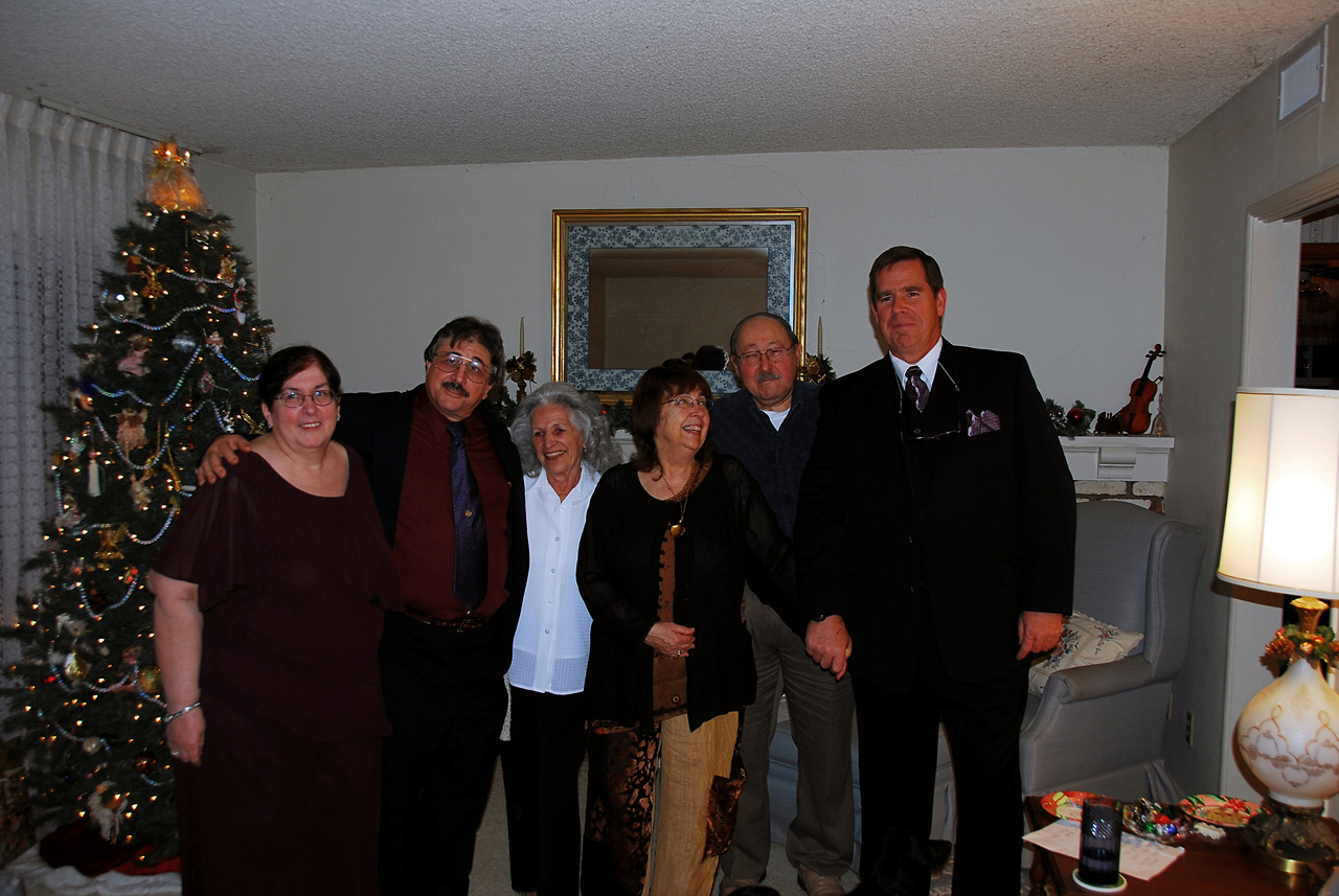 07-12-16, 077, Janice, Mike, Madden, Catherine, Jim, and Carl, Renew Vows