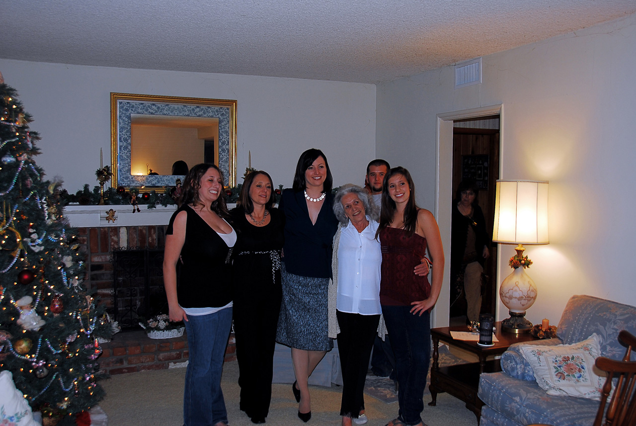 07-12-16, 083, Rachel, Helen, MaryEllen, Madden, Shaun, and Sara, Renew Vows
