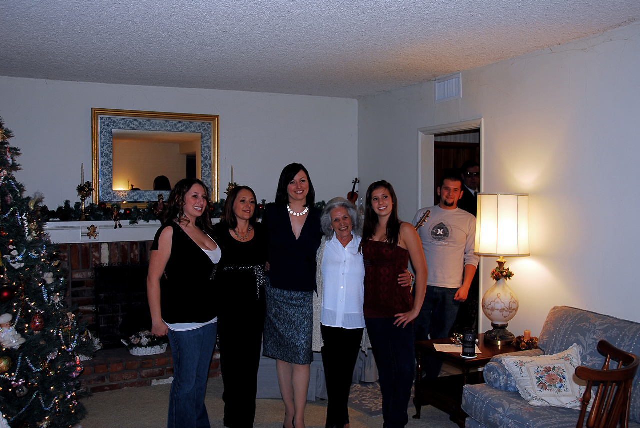 07-12-16, 084, Rachel, Helen, MaryEllen, Madden, Sara, and Shaun, Renew Vows