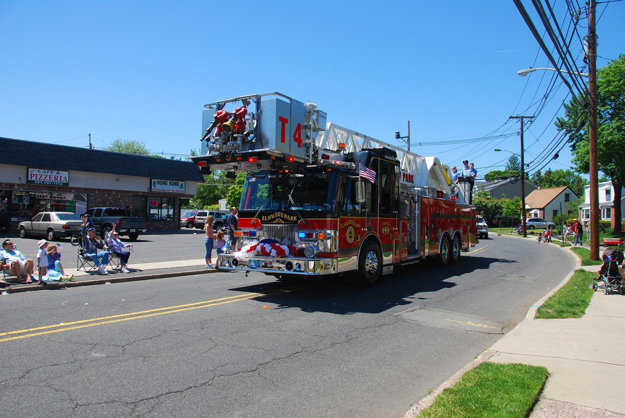 08-05-25, 064, Memorial Day Parade