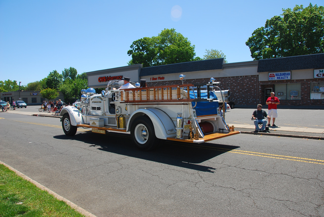 08-05-25, 073, Memorial Day Parade