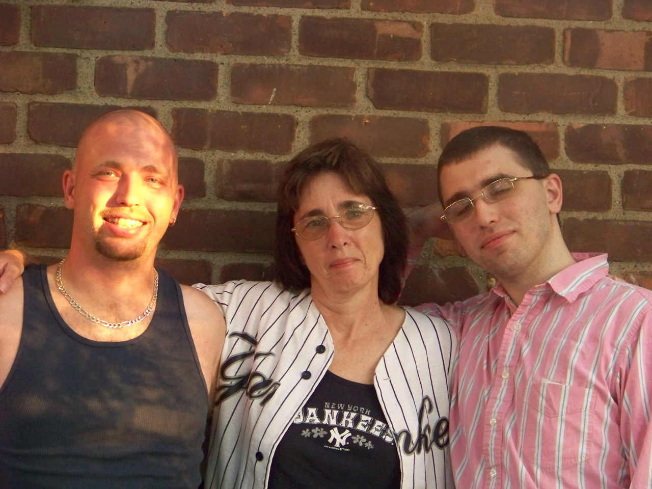 08-06-21, 015, Michael, Linda, and Brian, Taggart Way House