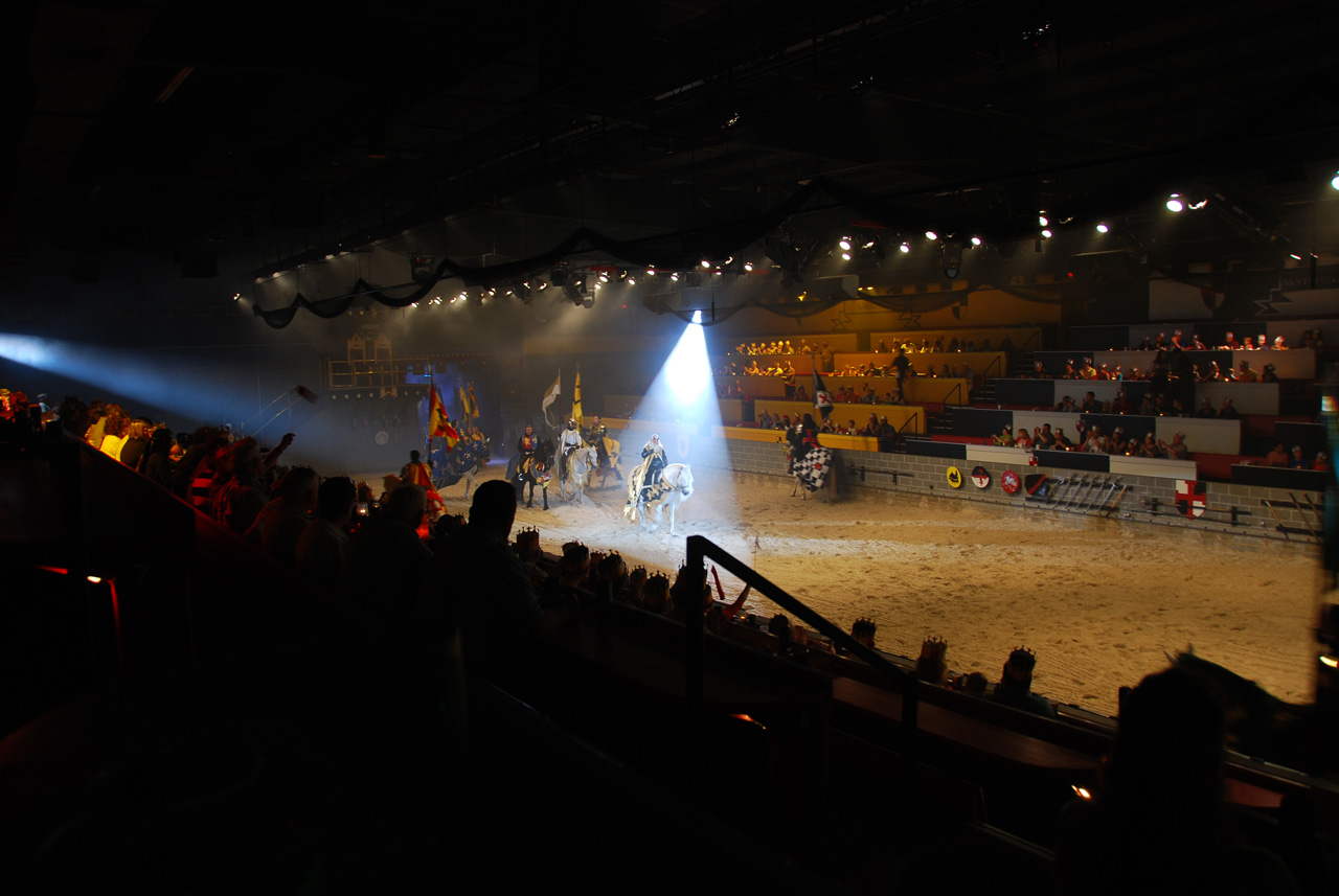 2009-04-05, 046, Michael's Birthday at Medieval Times, Florida