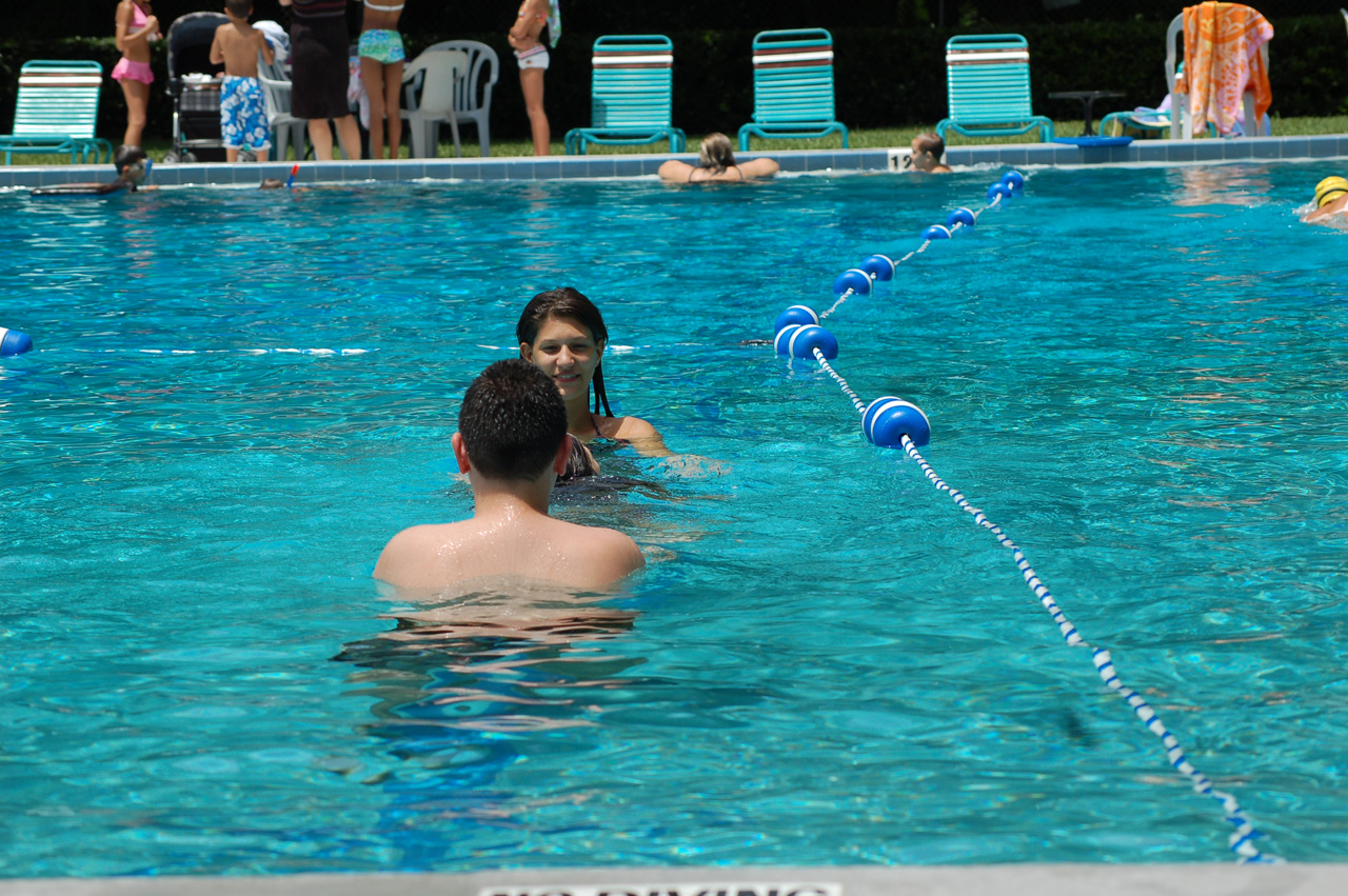 2010-08-13, 028, Mikey and Andrea, Florida