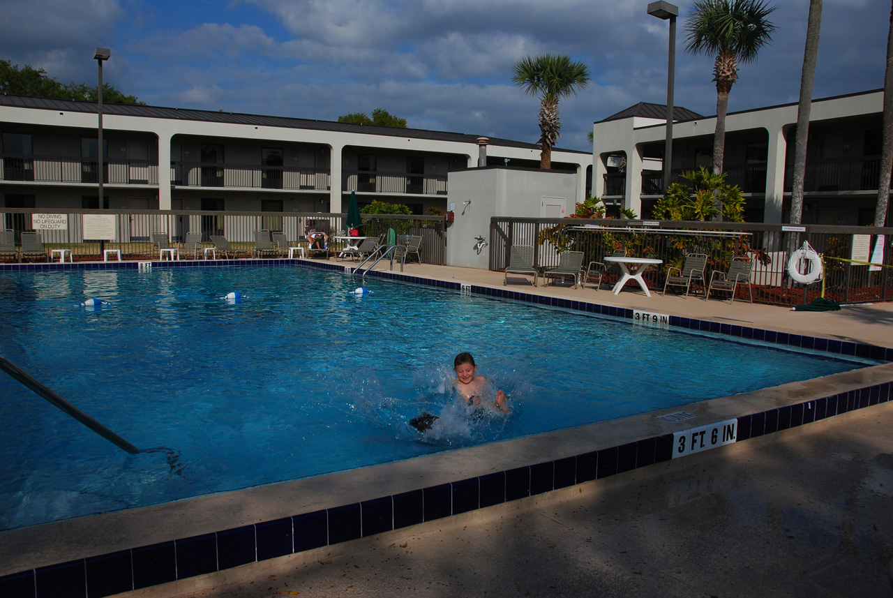 2011-01-02, 011, Kaitlyn and Connor, Florida