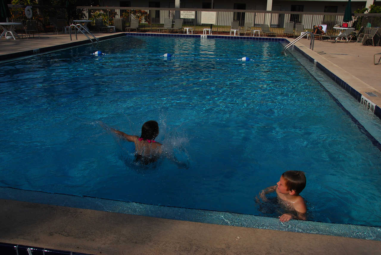 2011-01-02, 026, Kaitlyn and Connor, Florida