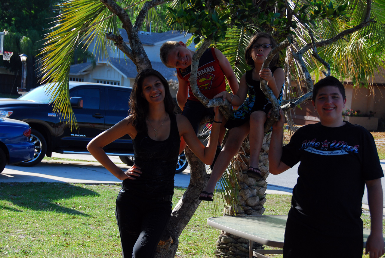 2011-03-25, 062, Andrea, Connor, Katie, and Mikey, Florida
