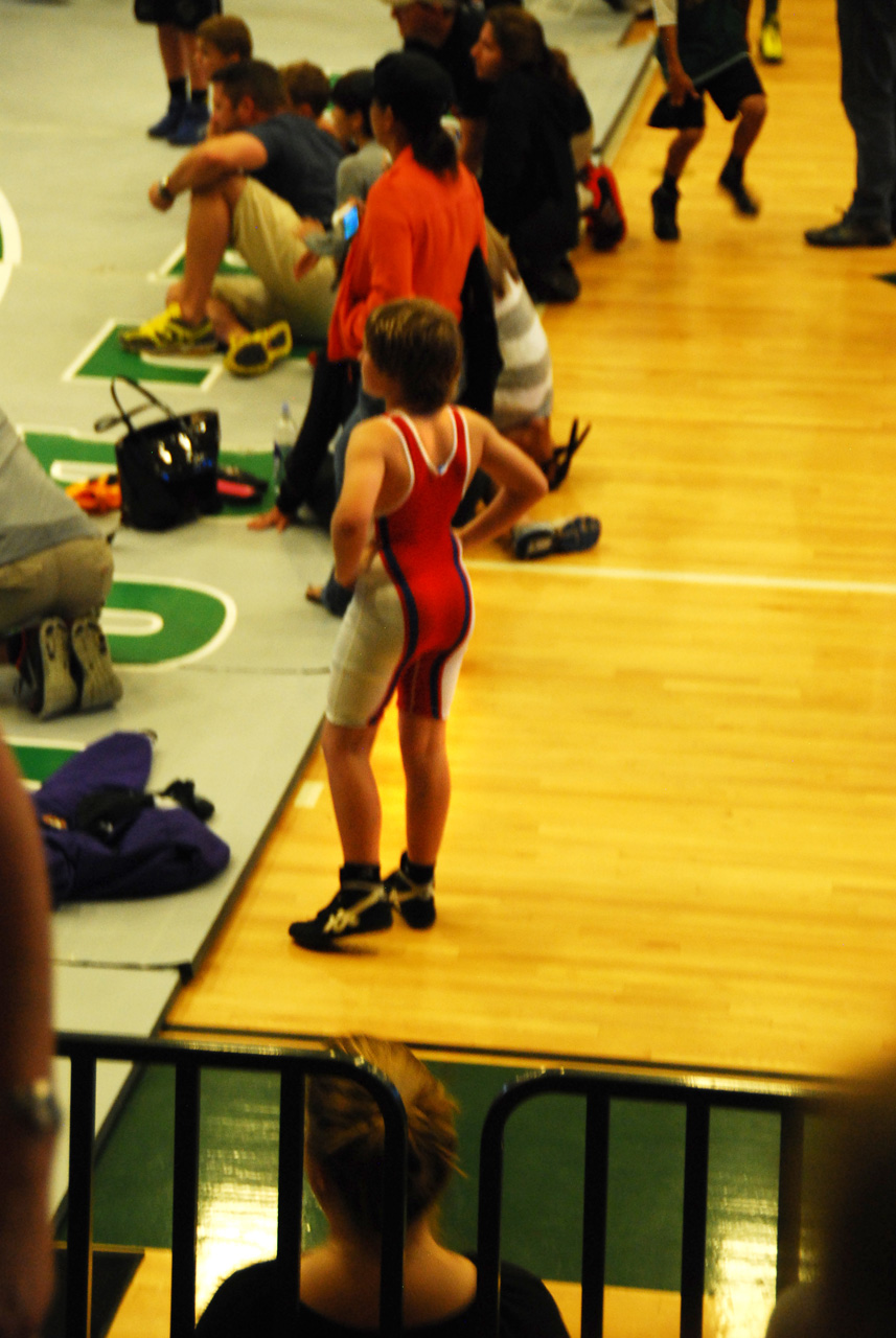 2013-12-08, 006, Connor's first Wrestling Match