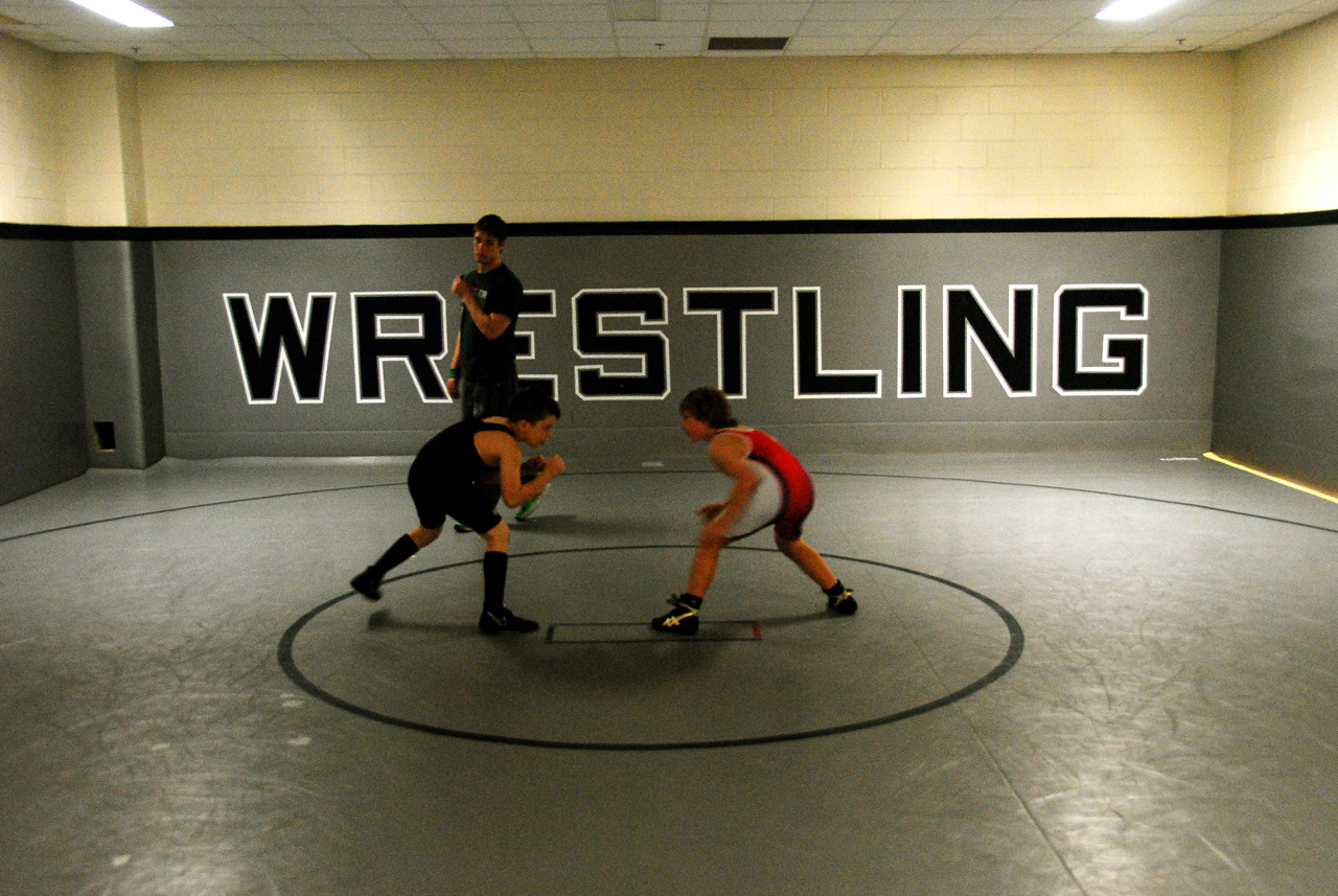 2013-12-08, 030, Connor's first Wrestling Match