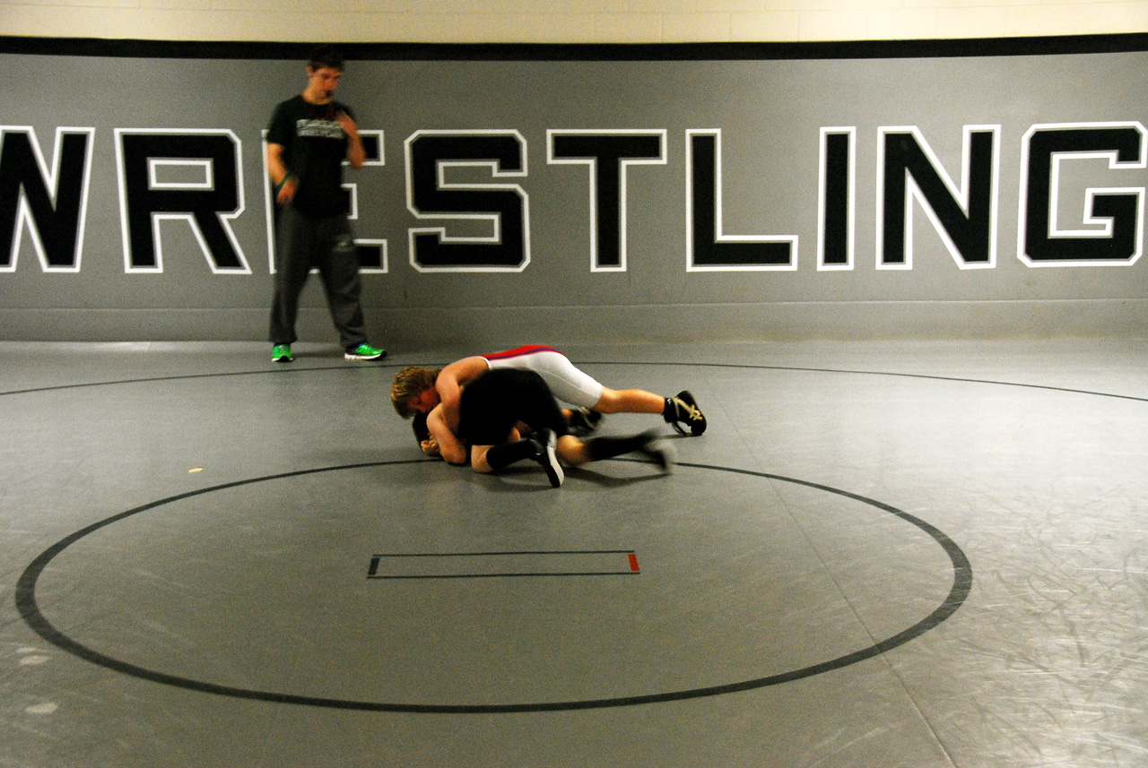 2013-12-08, 032, Connor's first Wrestling Match
