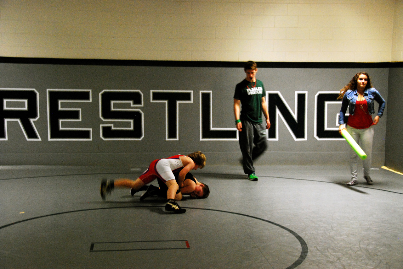 2013-12-08, 033, Connor's first Wrestling Match