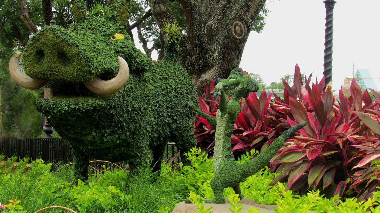 2017-05-23, 024, Epcot, Janice and Linda