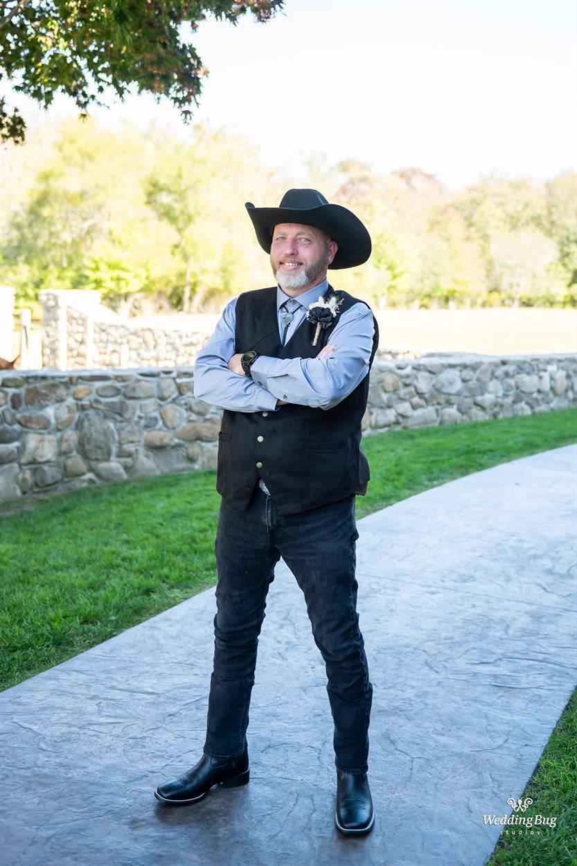 2025-10-04, 008, Michael & Nichole Wedding Day,