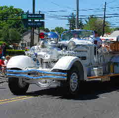 08-05-25, 069, Memorial Day Parade